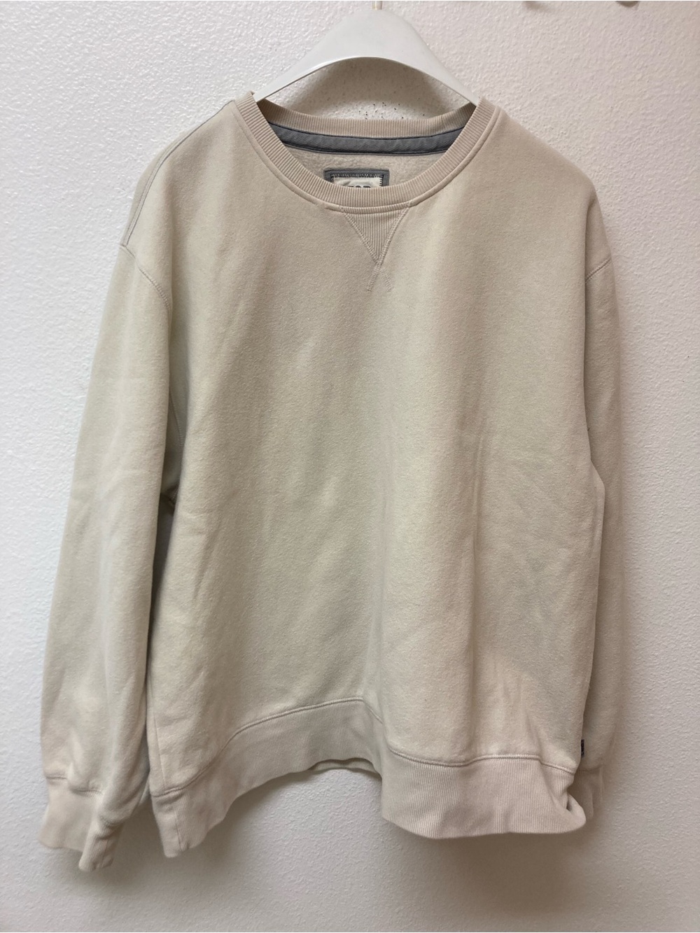 IZOD VINTAGE Oatmeal Crew Neck Sweatshirt (XXL)